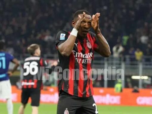 El Milan gana gracias a Pervis Estupiñan